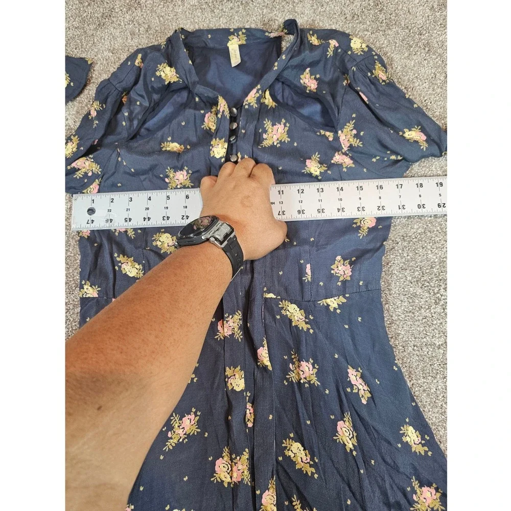Free People Floral Shoulder Cut Out Mini Dress Navy Blue Long Sleeve Size 8